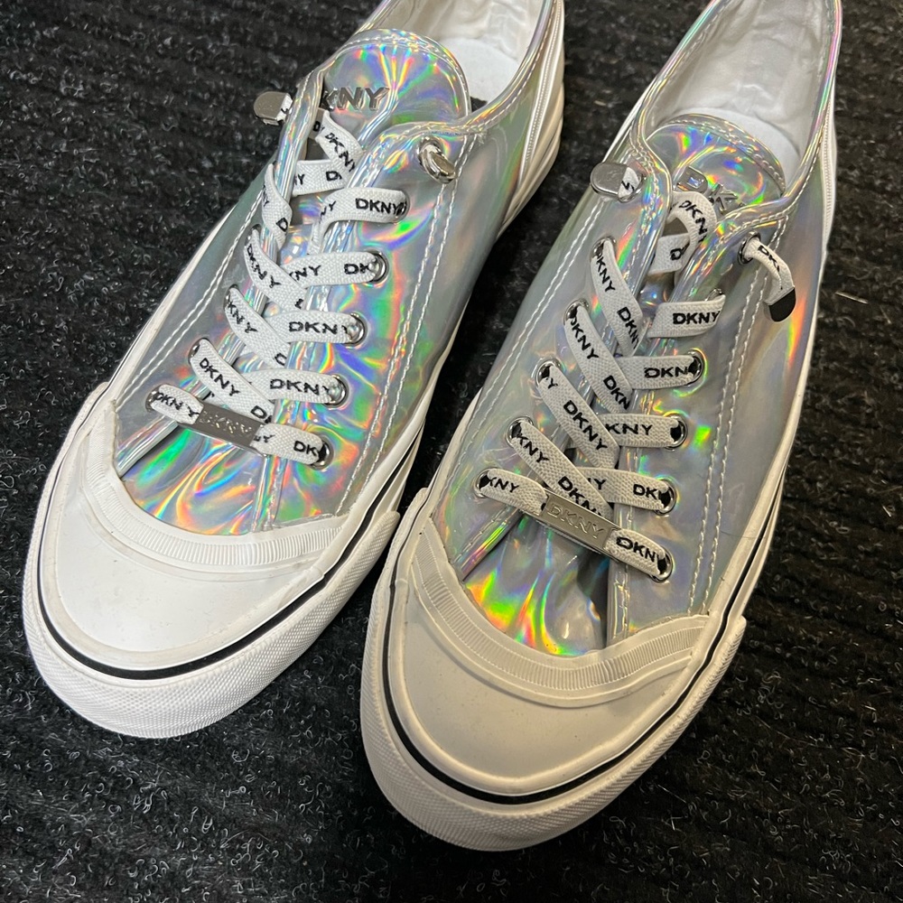 DKNY sneakers never worn! Size 9